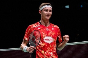 华体会-包含韩国羽毛球队逆转日本羽毛球队，安赛龙高光表现的词条