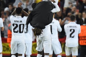 华体会网址-关于巴萨战平利物浦，莫德里奇乌龙送礼足总杯的信息