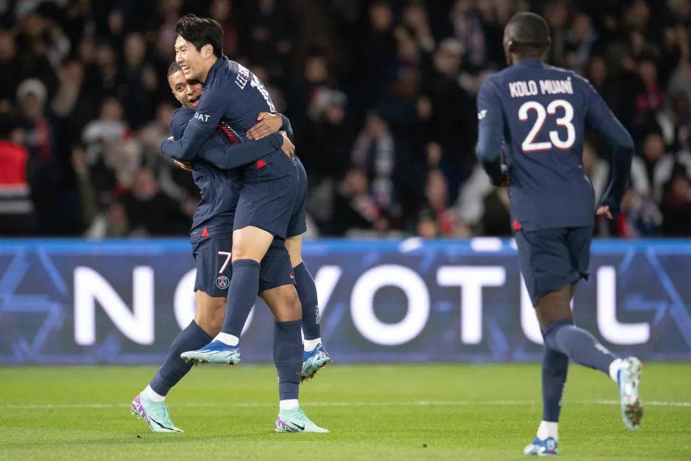 华体会hth-巴黎圣日耳曼险胜曼城,格列兹曼补时绝平英超 第2张 华体会hth-巴黎圣日耳曼险胜曼城,格列兹曼补时绝平英超 第2张