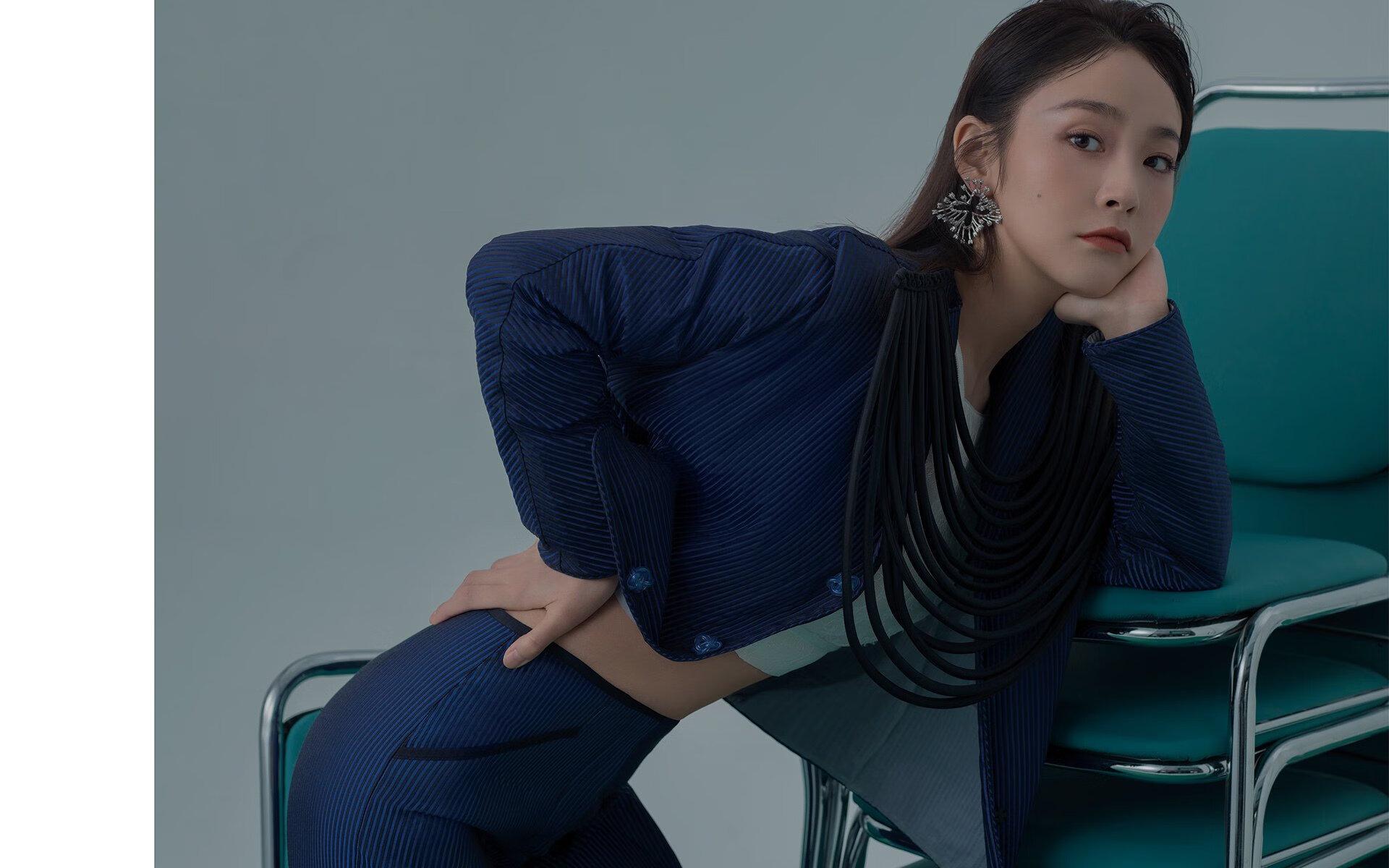 华体会-赛场暗流，勇士险胜猛龙背后，戈贝尔那双无形的主宰之手  第1张